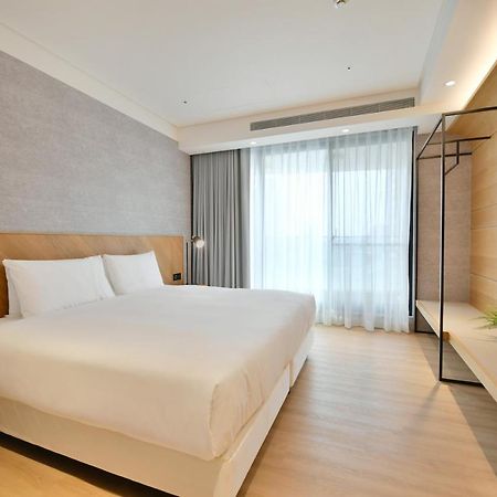Check Inn Select New Taipei Sanchong Bagian luar foto