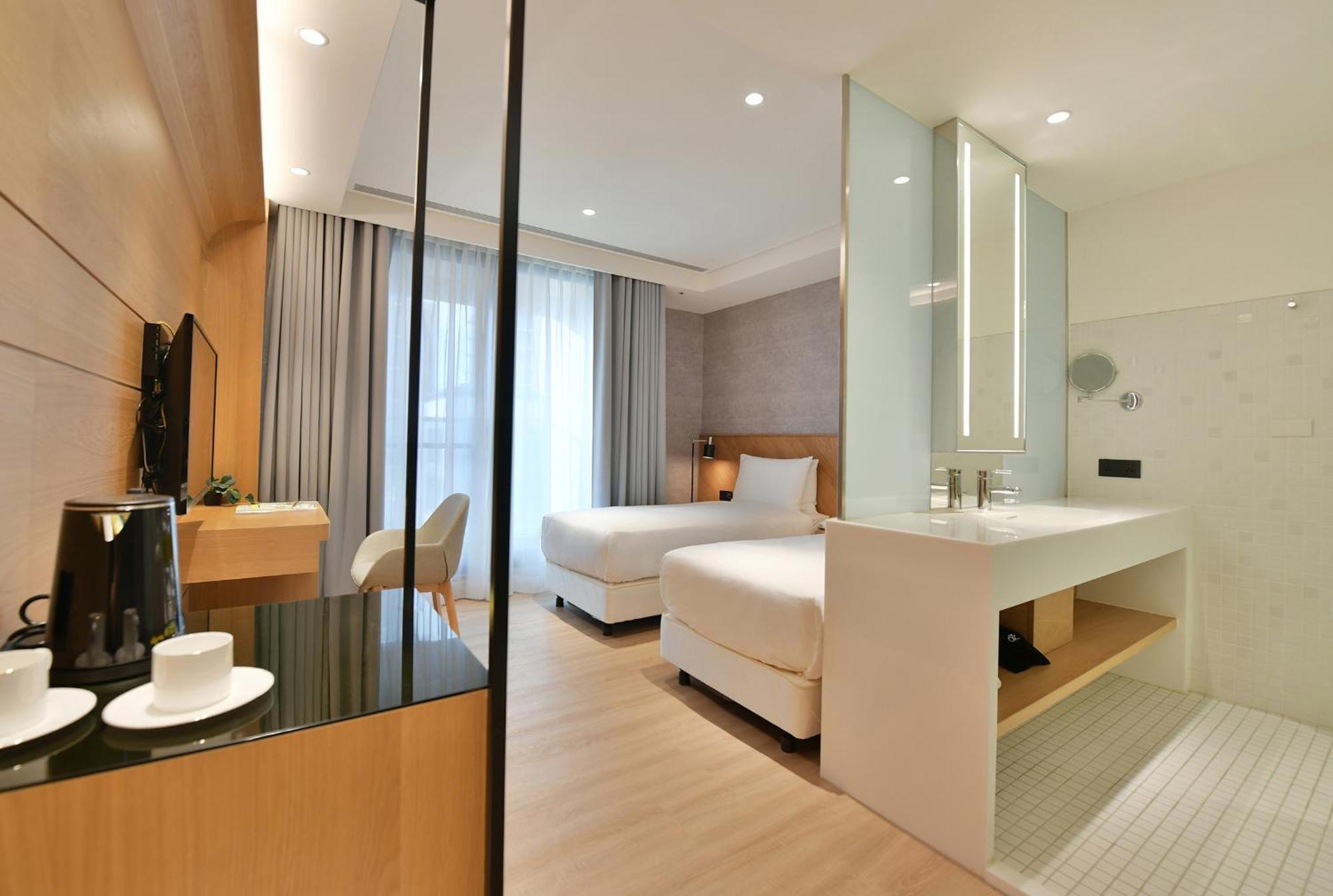 Check Inn Select New Taipei Sanchong Bagian luar foto